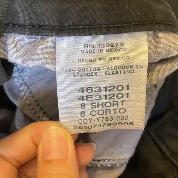 Lee Women Pants 8 SHORT Black Chino Straight Leg 29" Inseam Relaxed Fit Mid Rise - Picture 3 of 11